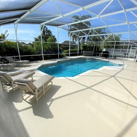 Mickeys Pearl - Phenomenal 7Br With 4 Master Suites Privacy Pool & Hot Tub Gas Bbq - 2 Miles To Disney Orlando Exterior foto