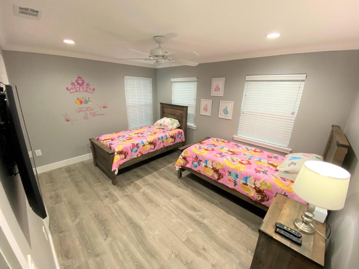 Mickeys Pearl - Phenomenal 7Br With 4 Master Suites Privacy Pool & Hot Tub Gas Bbq - 2 Miles To Disney Orlando Exterior foto